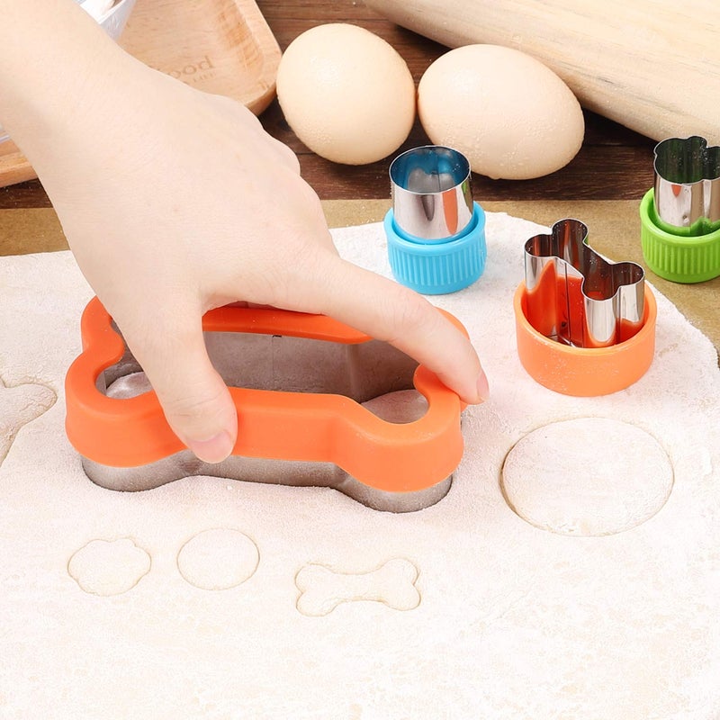 CECIAOAIME Dog Bone Cookie Cutter set - 4 Dog Bone 4 Footprint 3 Round Biscuit Cutters Sandwiches Cutter Set Different Sizes Mini Small Medium Big - Image 4